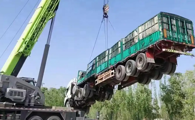 西青区道路脱困救援案例